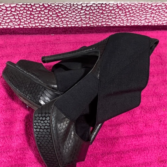 Jessica Simpson - Picture 3 of 6